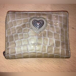 Brighton Bellissimo Croc Embossed Leather Zip Around Wallet Tan - EUC